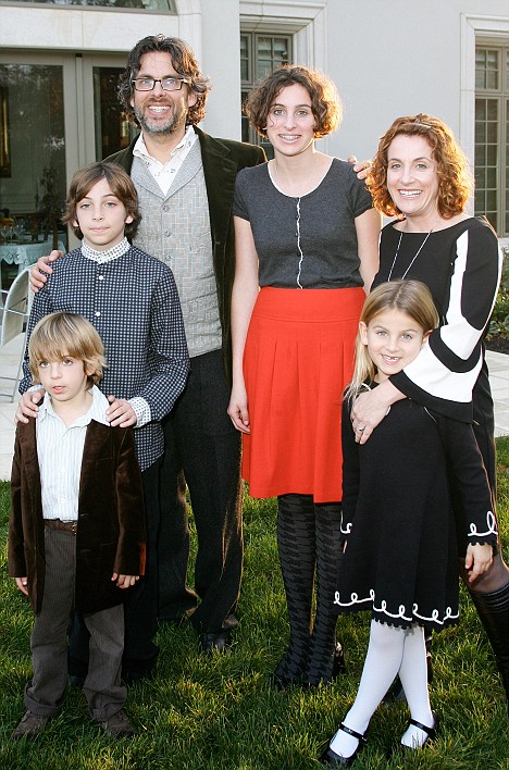 Ayelet Waldman and her family: A couple